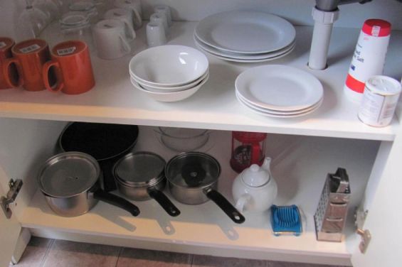 Ground Floor Studio - kitchen